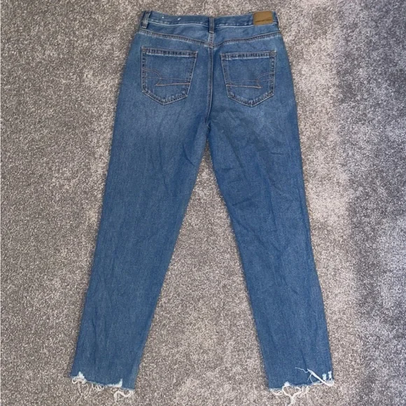 American Eagle Mom Jeans - Picture 8 of 11